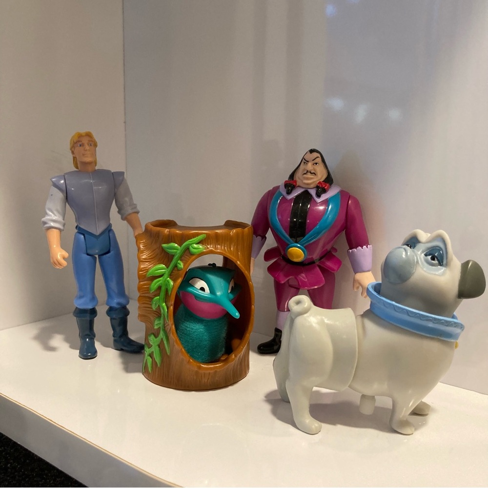 Pocahontas Disney Burger King
Toys 1995, 1996; set of 4
